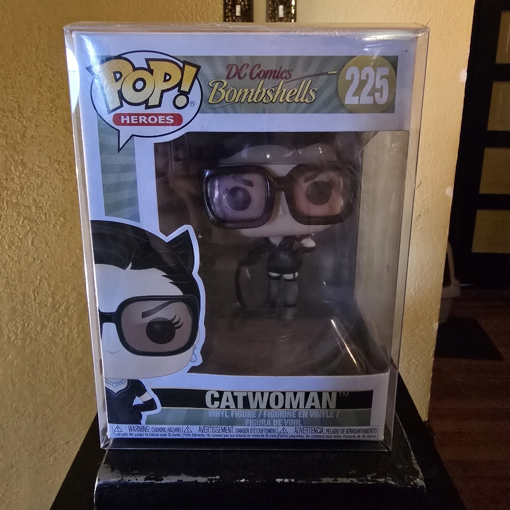 Funko Pop DC Bombshells Catwoman #225